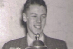 3-061-EMILIANO-Camp.-Liga-Vizcaina-28-Ene.-1956