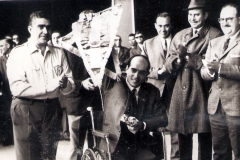 4-059-FERNANDO-ELEXPURU-Homenaje-en-el-aguilas-Barcelona.