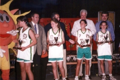 8-001-ARIANE-SURInE-MAIDER-Y-AYSKEL-de-Sestao-Campeonas-Espana-Mini-3x3-Temp.-2000-01