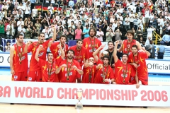 8-039-SELECCIoN-ESPAnOLA-Campeon-del-Mundo-en-2007