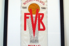 2-006-BANDERIN-BODAS-DE-PLATA-FVB-en-1967
